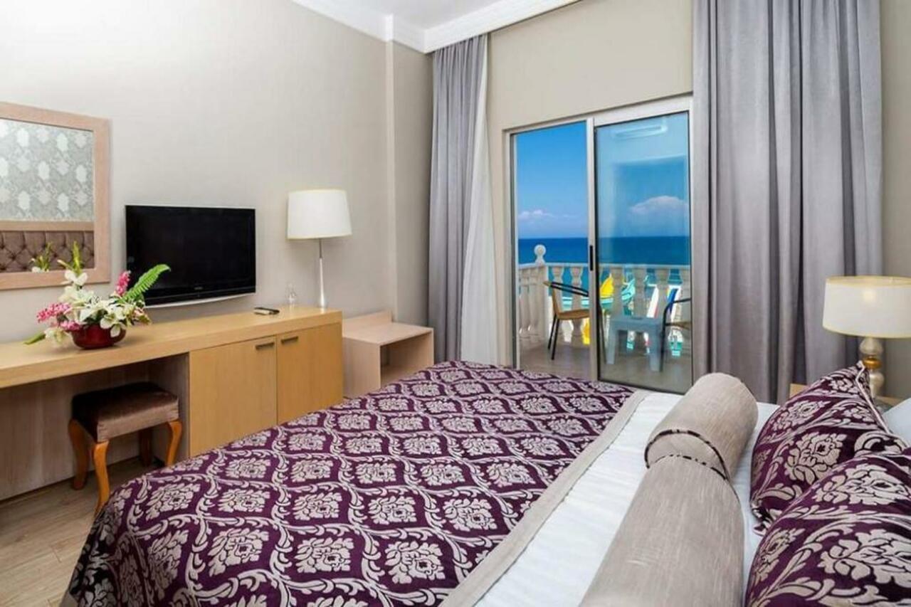 Maya World Imperial Kemer Exterior photo